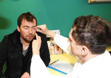 Průběh operace - Bořek Slezáček - operace očních víček