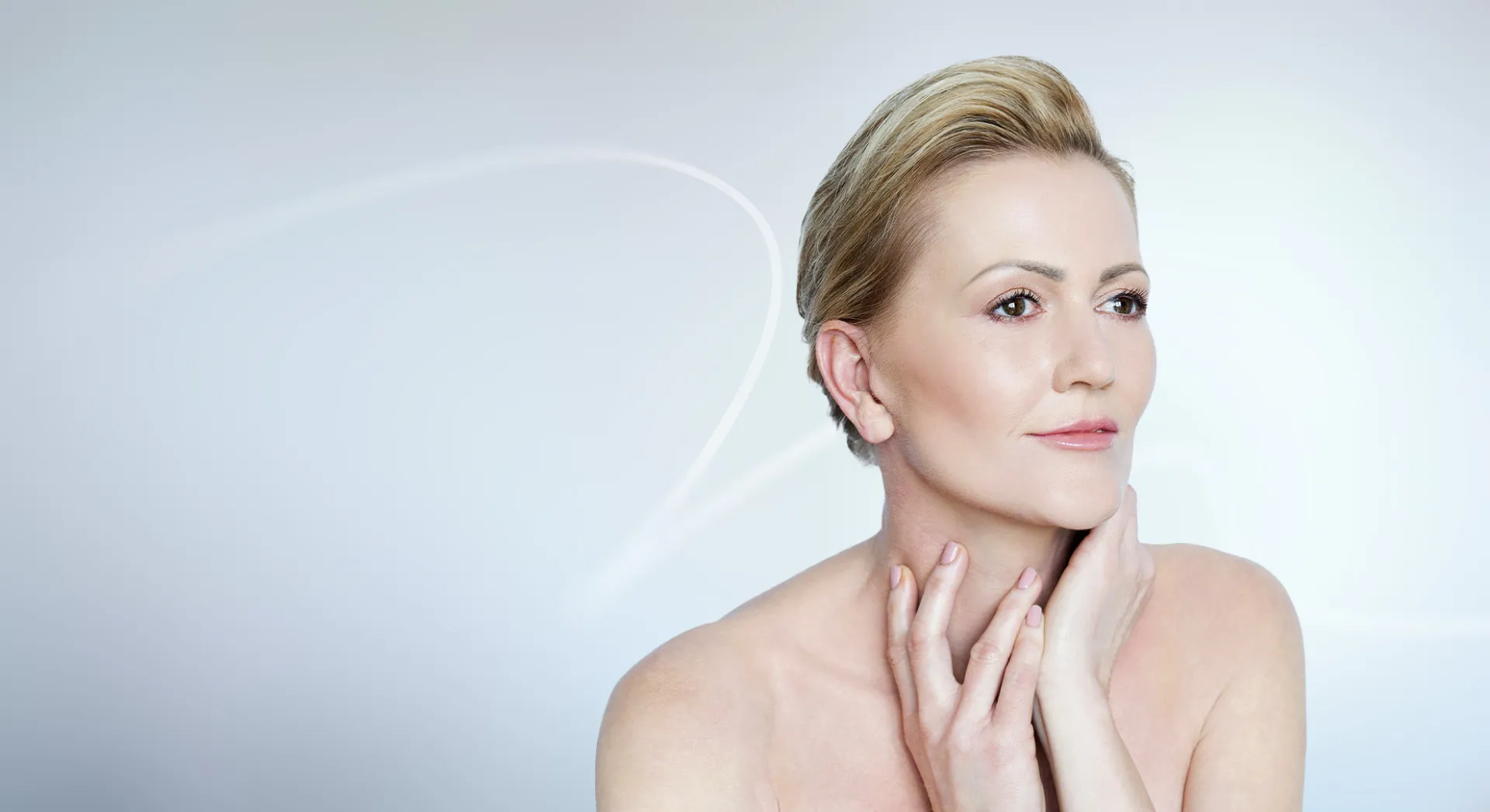Paní Monika 43 - Omlazení obličeje MyFaceLift